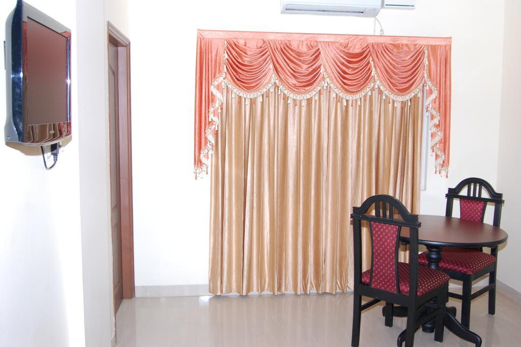 Hotel Sona'S Tiruchirappalli Bilik gambar