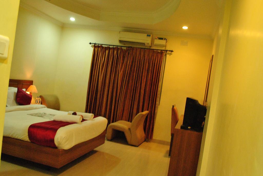 Hotel Sona'S Tiruchirappalli Luaran gambar